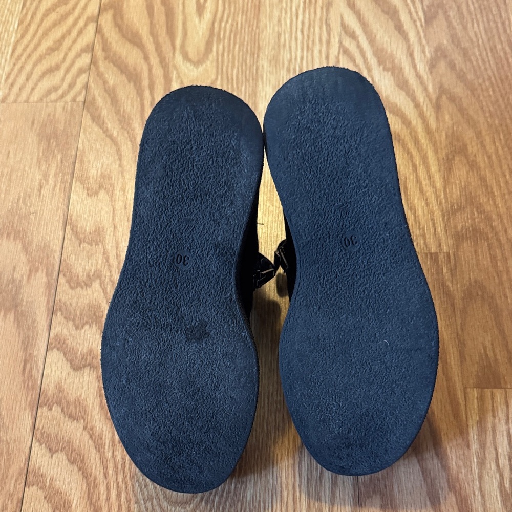 Stylish Black Kids Boots - Picture 3 of 4